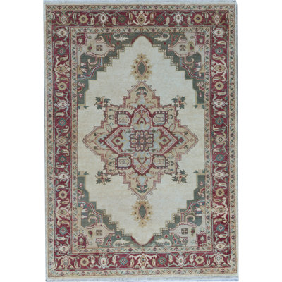 Tapis ivoire et rouge noué à la main de haute qualité