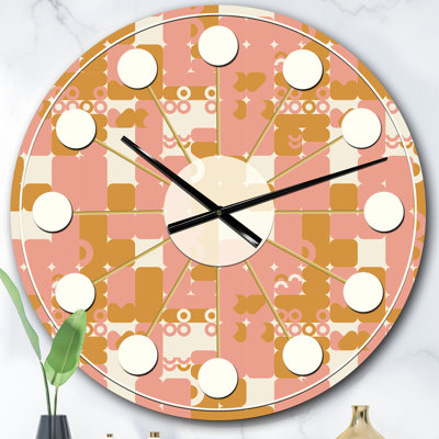 Horloge murale rose rétro