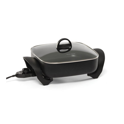 West Bend Deep Skillet with Lid