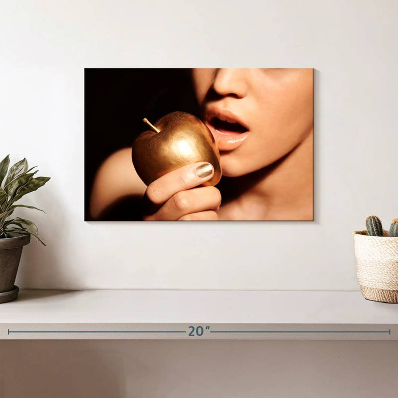 Apple, 8" H x 12" W