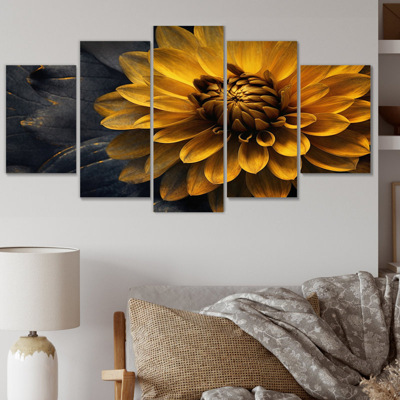 Plants & Flowers Wall Decor on Metal