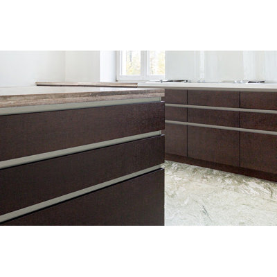 Handle-Free Cabinet Hardware Inner Corner