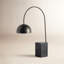 Lampe arquée en métal / marbre Naveen