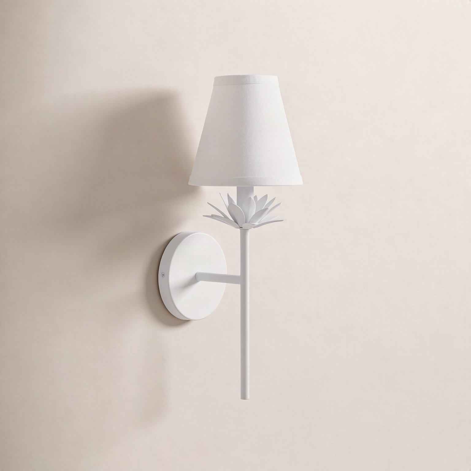 Ryland Single Light Linen Armed Sconce, White