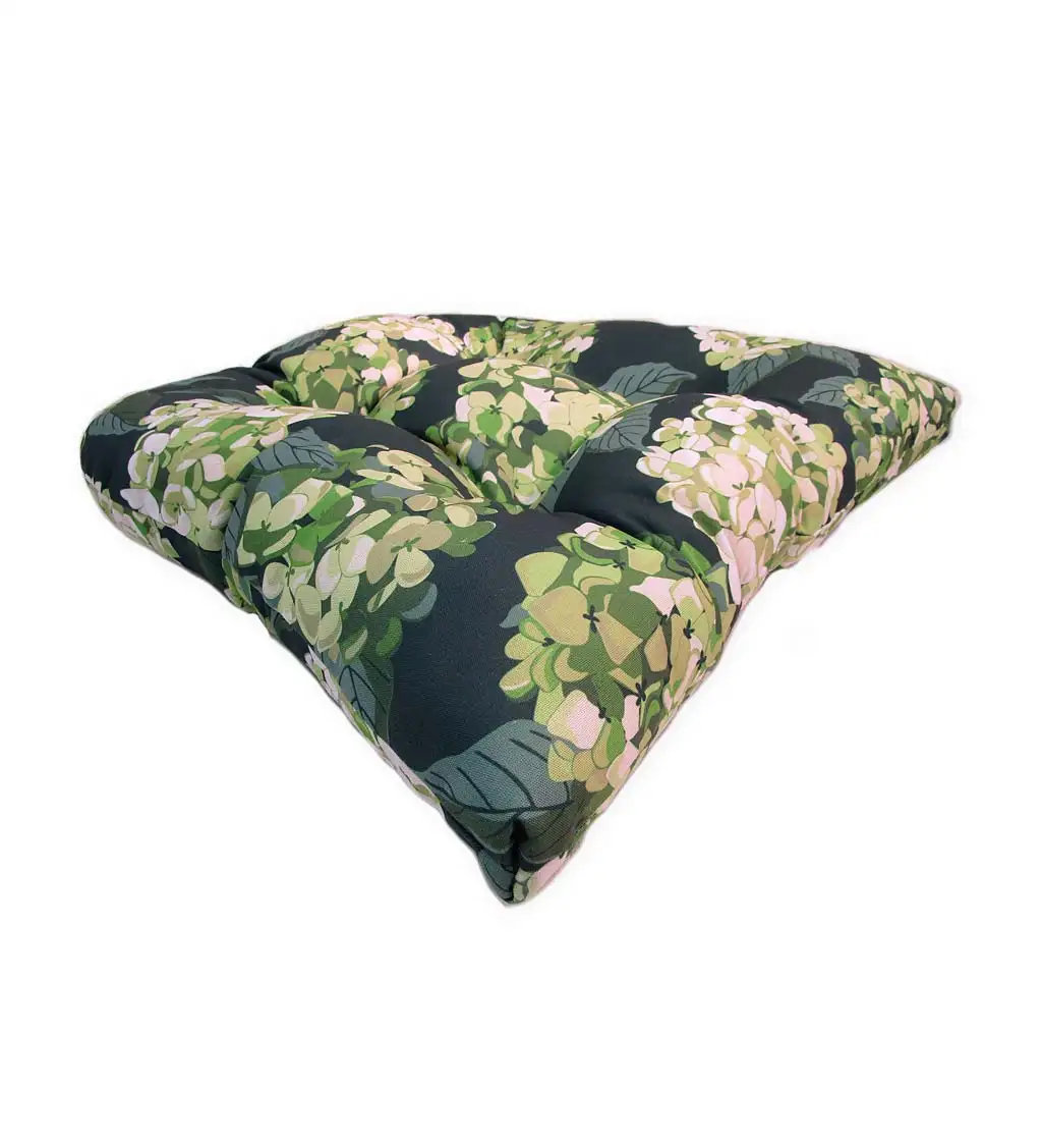 Plow And Hearth Outdoor Cushionsnull