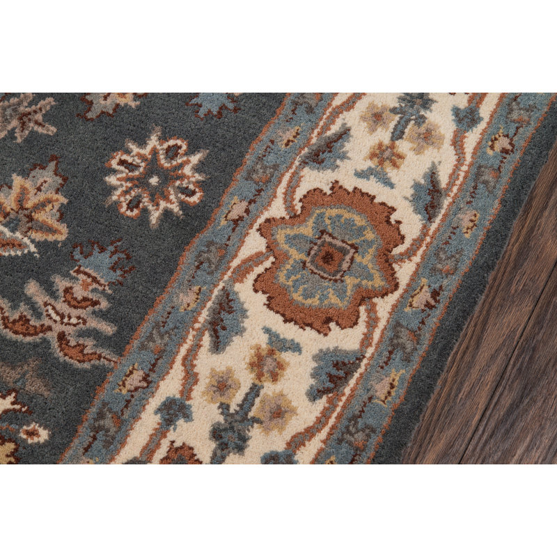 Salazar Hand Tufted Wool Oriental Indoor Rug, Rectangle 5' x 7'6"