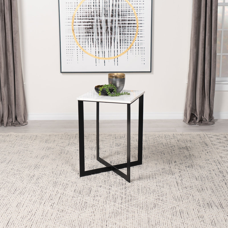 Table de bout en marbre Anquetta