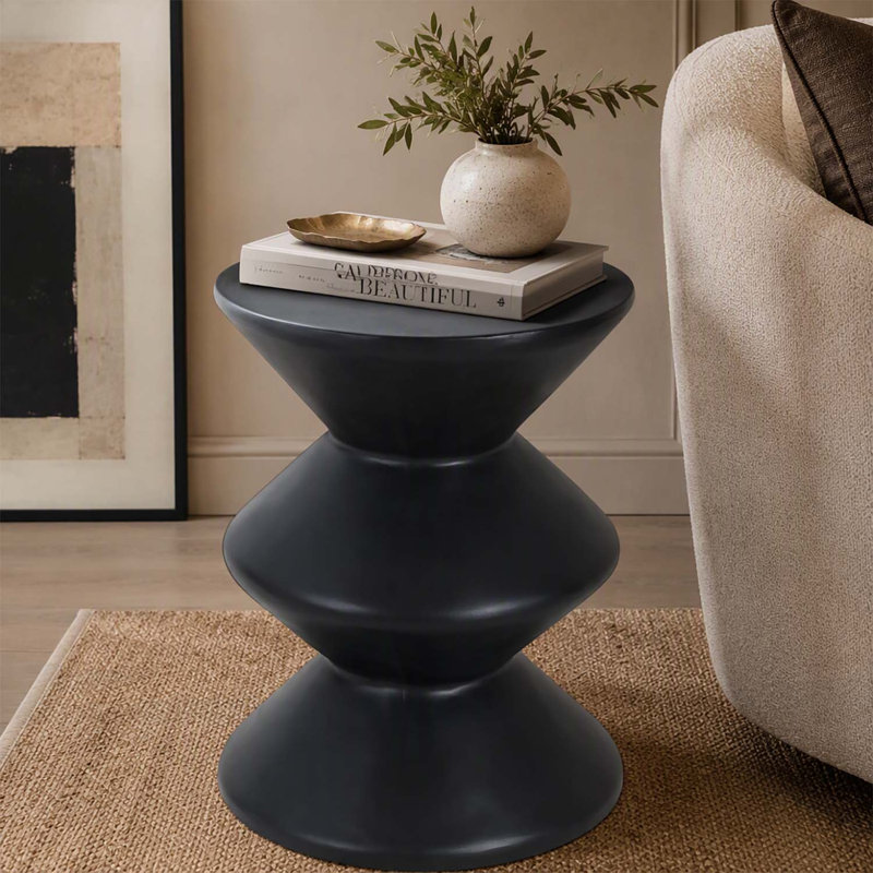 Table d'appoint moderne en béton MGO, polyvalente et étanche, pour espaces intérieurs et extérieurs.