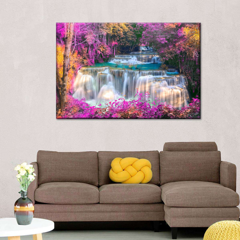 Chutes d'eau, reproduction sur toile, H 34 po x l 51 po x P 1,25 po