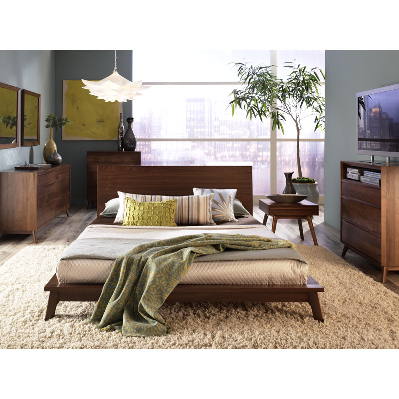 Catalina 4 - Drawer Solid Wood Dresser, Natural Walnut
