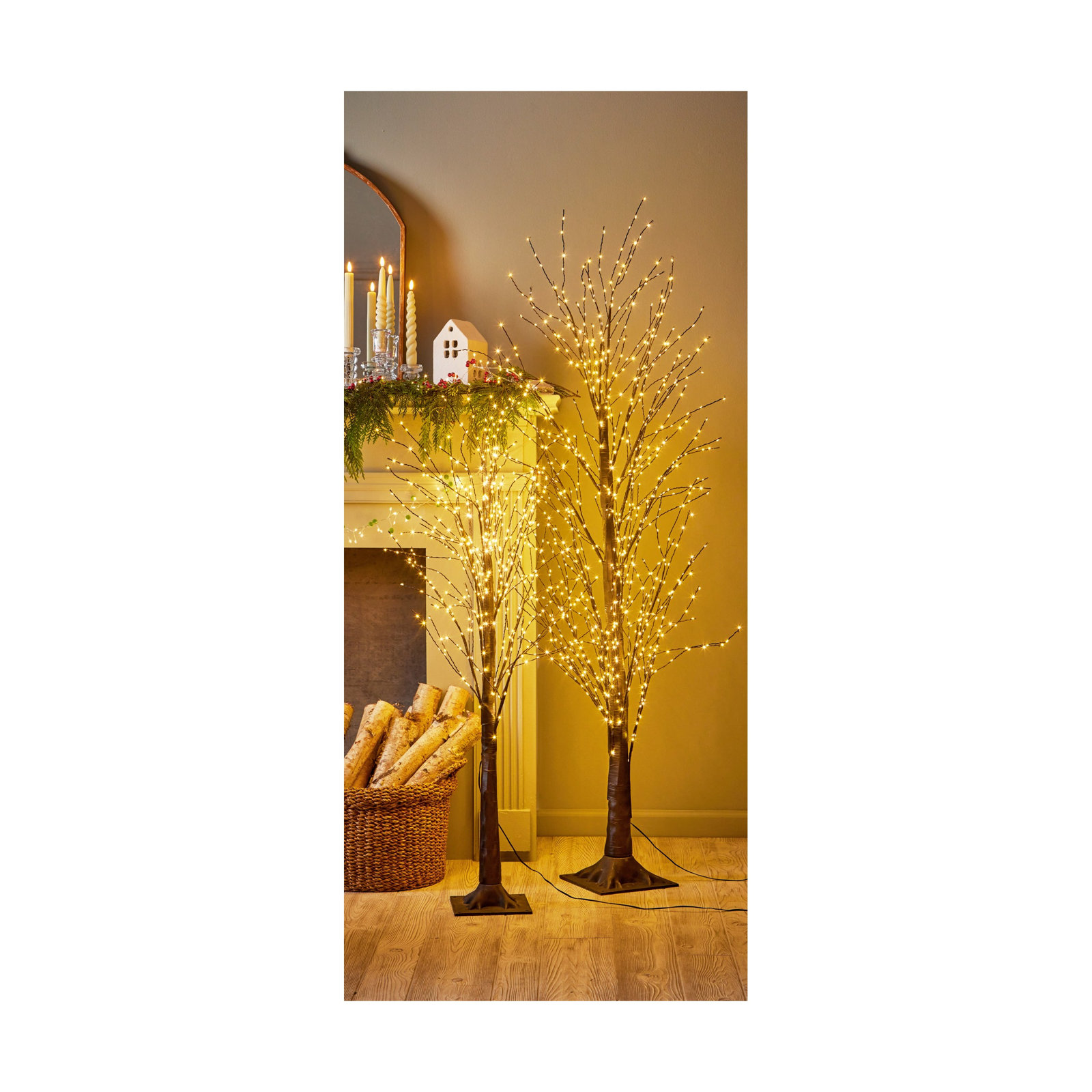 22" Pre-Lit Tree