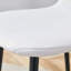 Plateforme de levage moderne et multifonctionnelle, plateau en panneau de fibres à densité moyenne, pieds en métal et 4 chaises de salle à manger blanches en tissu de lin.-1183867897-1183867896