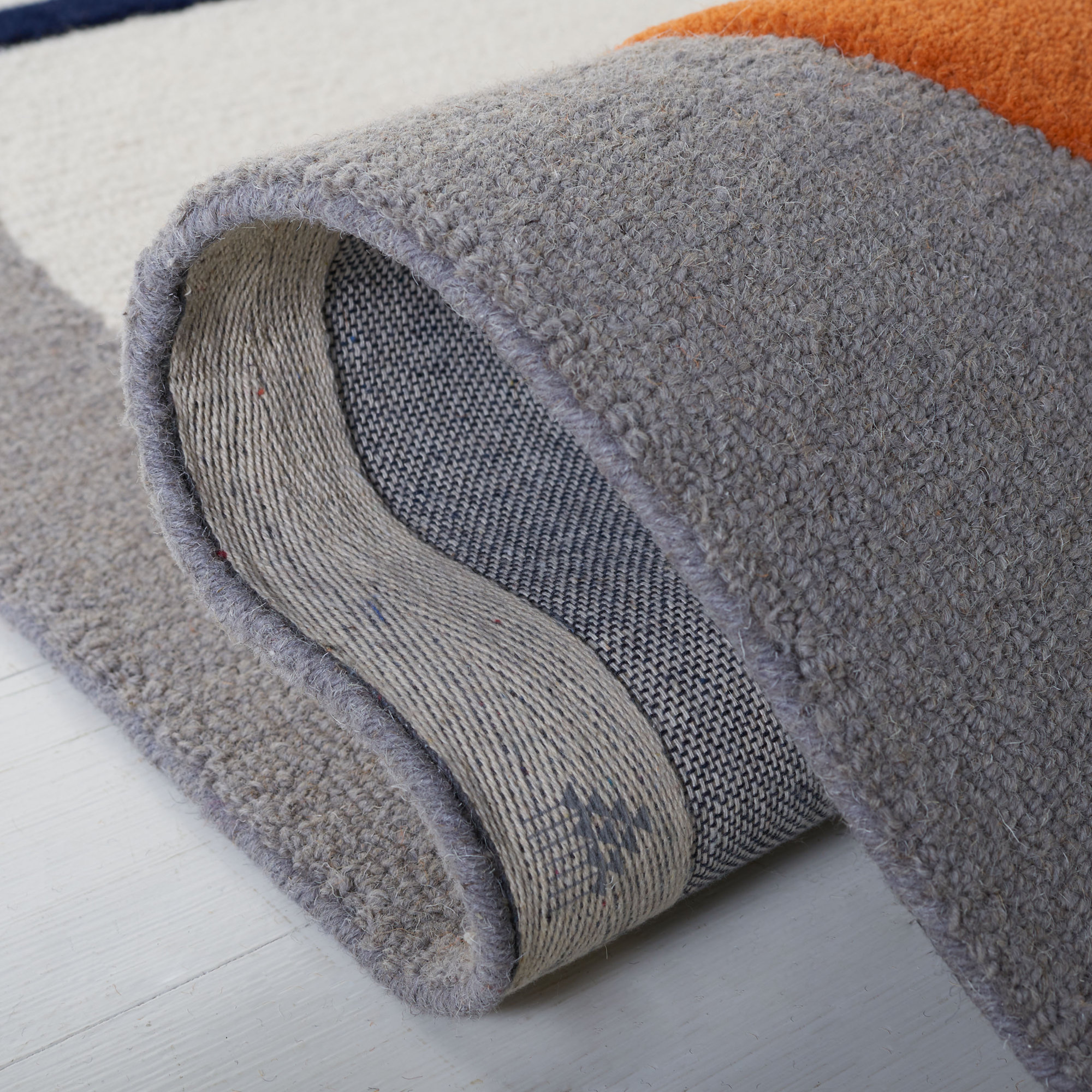 Felipe Handmade Wool Gray/Black Rug, Square 6'