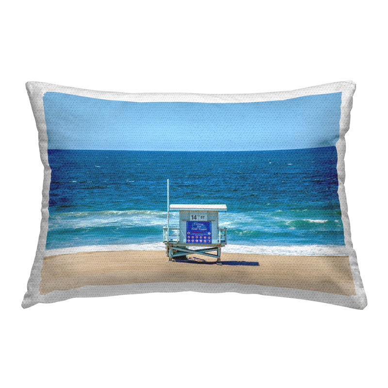 Coussin extérieur Blue Beach Shack par Jeff Poe