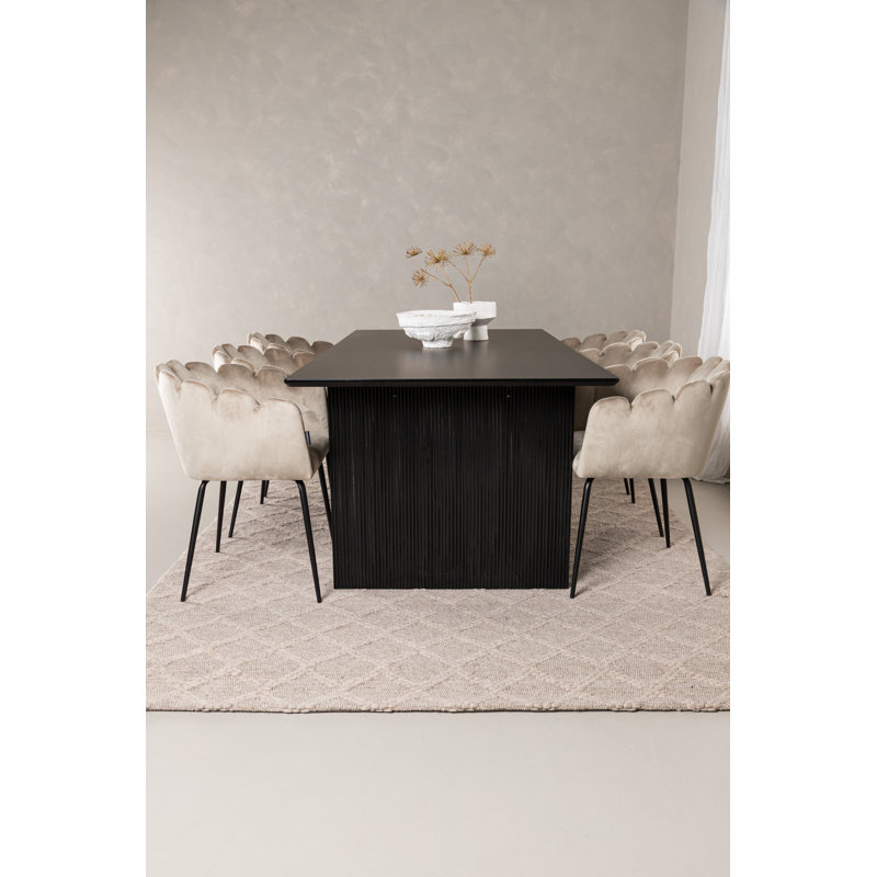 Wilmot 6 - Person Dining Set