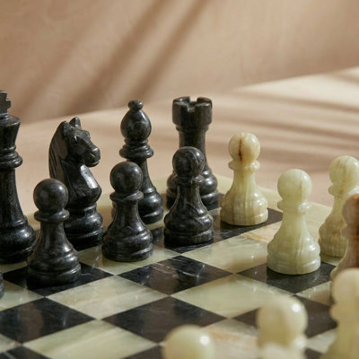 Green & Black Marble Chess Set