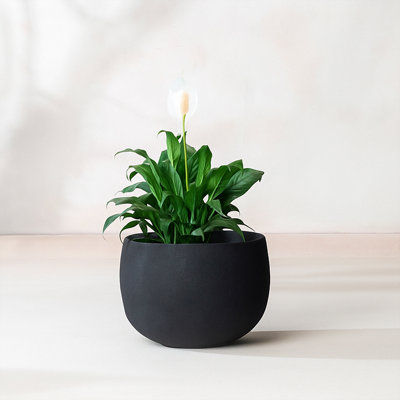 Pot à fleurs rond fait à la main intérieur / extérieur avec drainage Eden