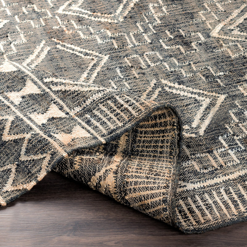 Armiead Geometric Indoor Rug, Rectangle 2' x 3'
