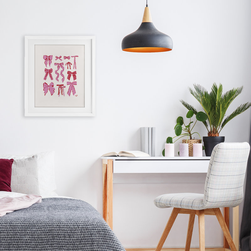 «Simple Red and Pink Bows», reproduction encadrée sous verre, conception de Krissy Mast, H 16 po x l 13 po