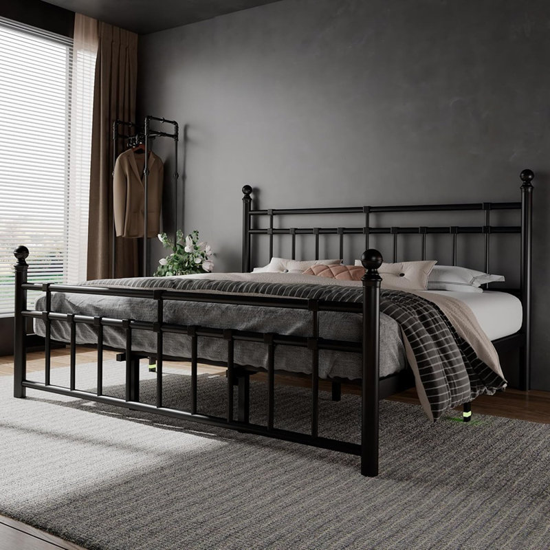 Structure de lit plateforme très grand en métal avec tête de lit et pied de lit victorien classique en fer, support à lattes en acier, rangement sous le lit de 12 po, aucun sommier requis, assemblage facile, silencieux, noir