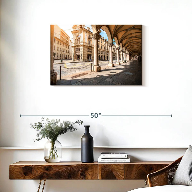 Rue centrale à Turin, H 20 po x l 30 po