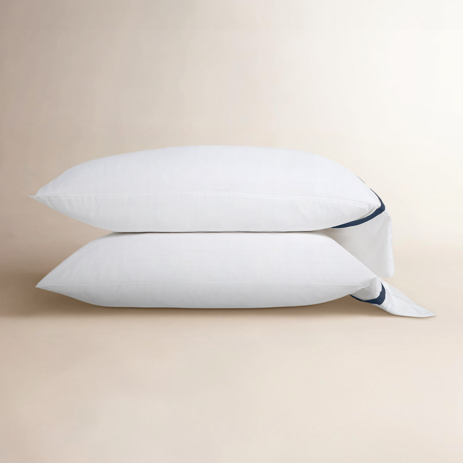 Langston Rayon From Bamboo Machine Woven Sheet Set, Queen, White/Navy