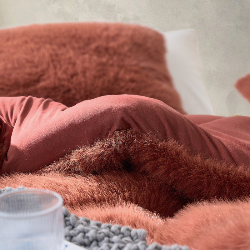 Messy Hair Day Coma Inducer Faux Fur Oversized Comforter, King Comforter, Red