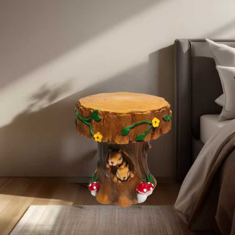 Tabouret rond en résine 12,6 po Squirrel