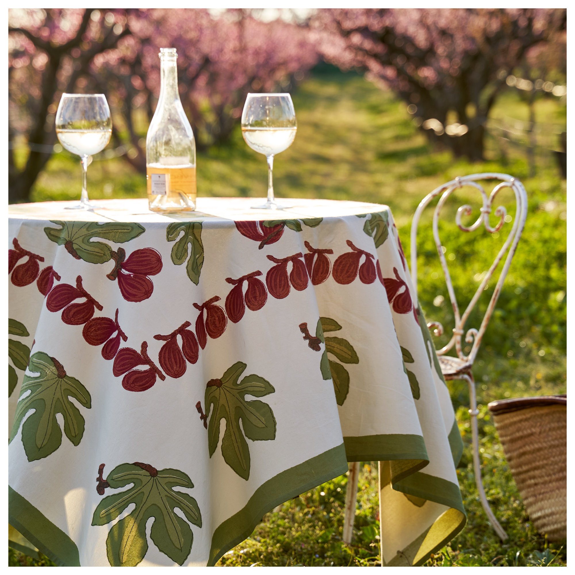 Debarata Floral Tablecloth, 71" x 71"