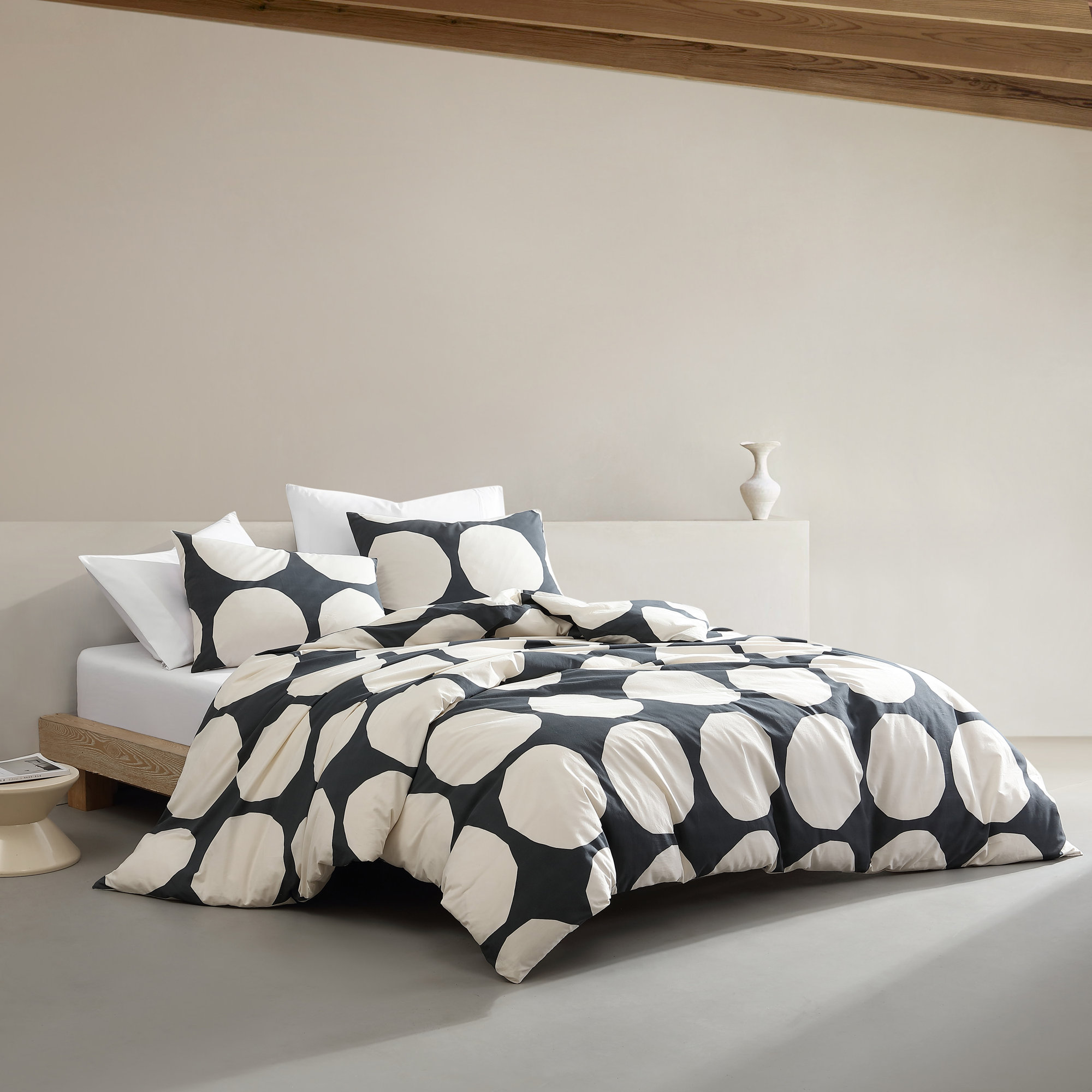 Marimekko Kivet Grey Cotton Duvet Cover Set, Queen Duvet Cover + 2 Standard Shams