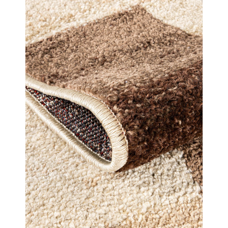Tapis brun clair Alair, Rectangle 4 pi 1 po x 6 pi 1 po