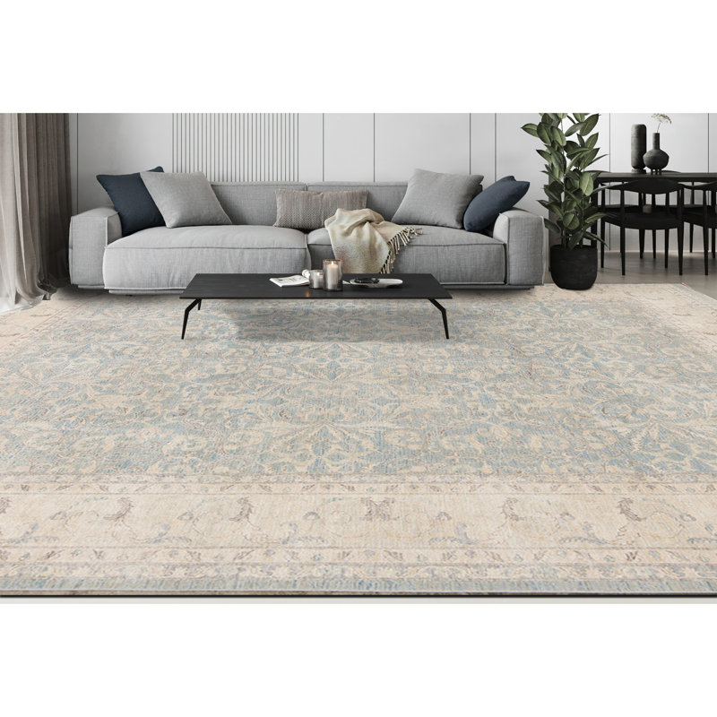 Wool Oriental Area Rug in Light Blue/Ivory/Brown