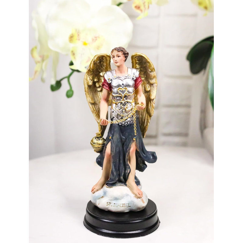 Figurine colorée colorée avec arcane Saint Sealtiel