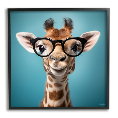 " Giraffe With Glasses "