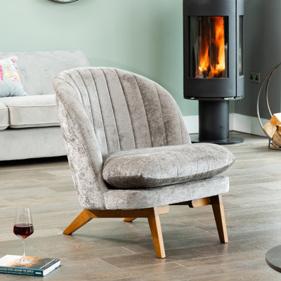 Cermenho 69 Wide Tufted