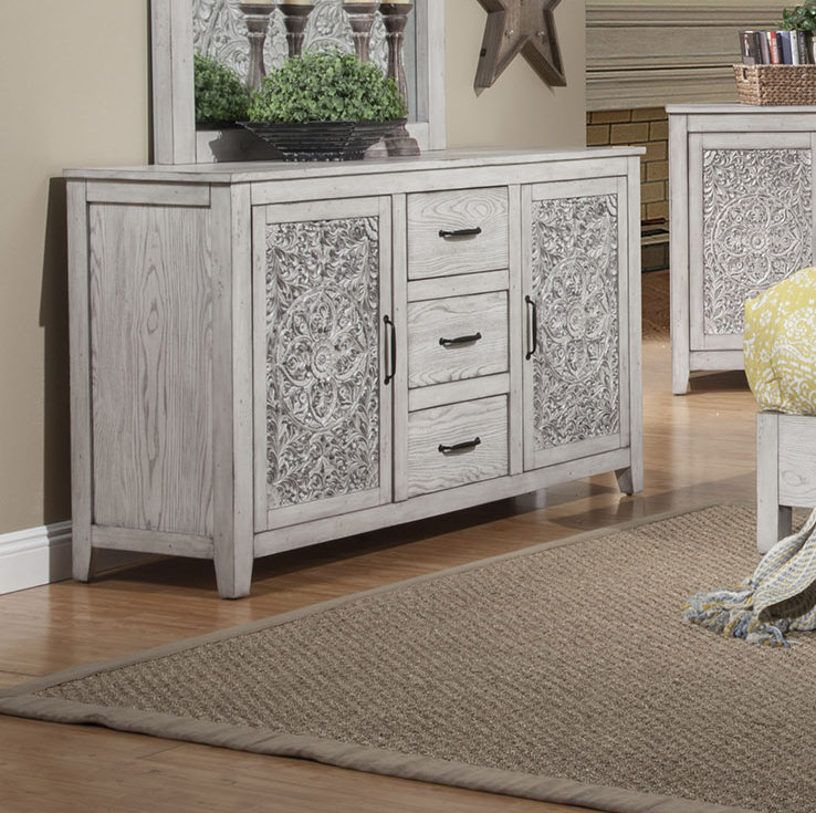 Hamar 63'' W 3 - Drawer Dresser