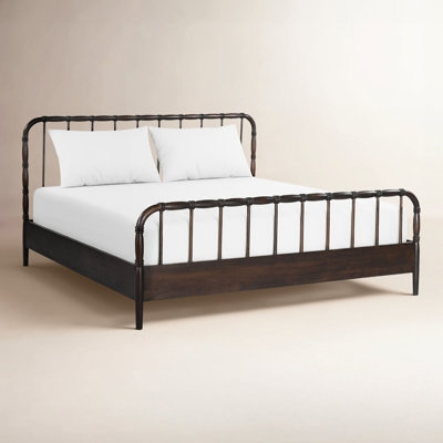 Dorella Bed