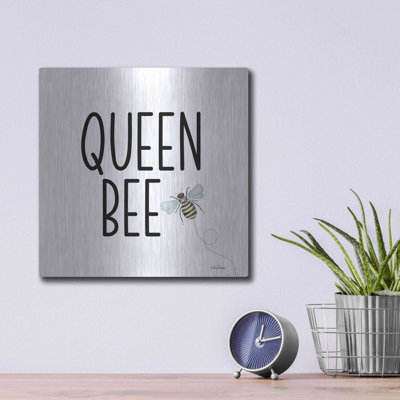 «Queen Bee I» par Lisa Larson