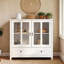 Buffet de cuisine de qualité supérieure: Buffet durable avec tablettes personnalisables et portes en verre rétro