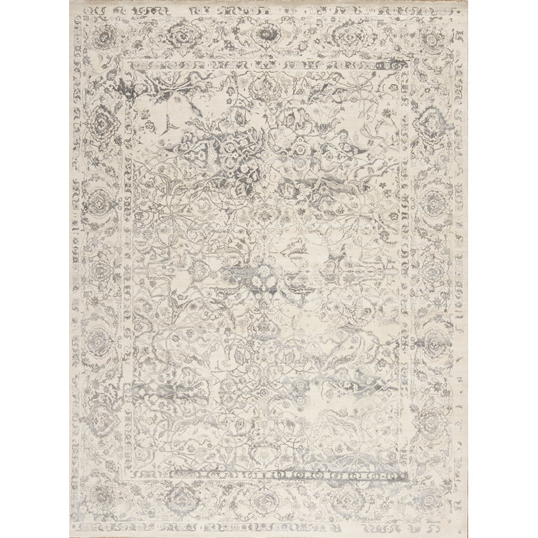 Amour Hand Knotted Area Rug