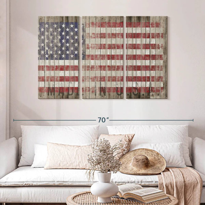 Borges American Flag Wooden Grunge, 32" H x 50" W