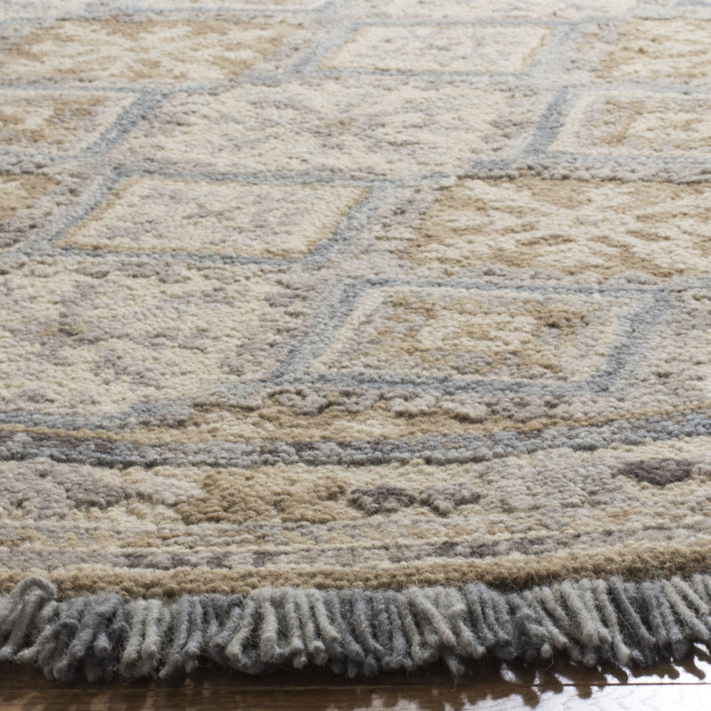Ferrera Hand-Tufted Wool/Cotton Beige Area Rug, Round 6'
