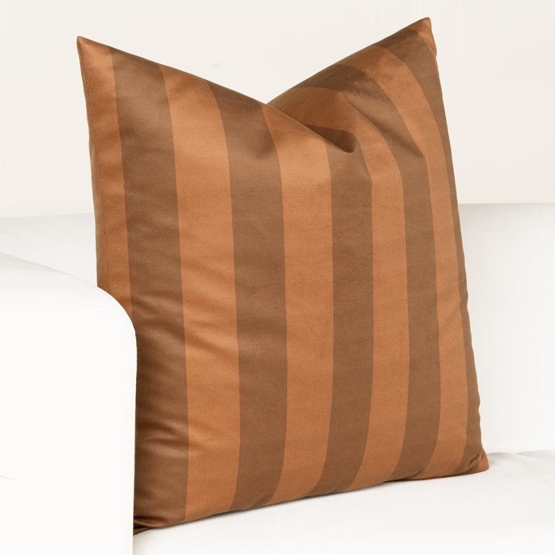 Coussin Limetta, Plumes, 20 po x 20 po, Carmel