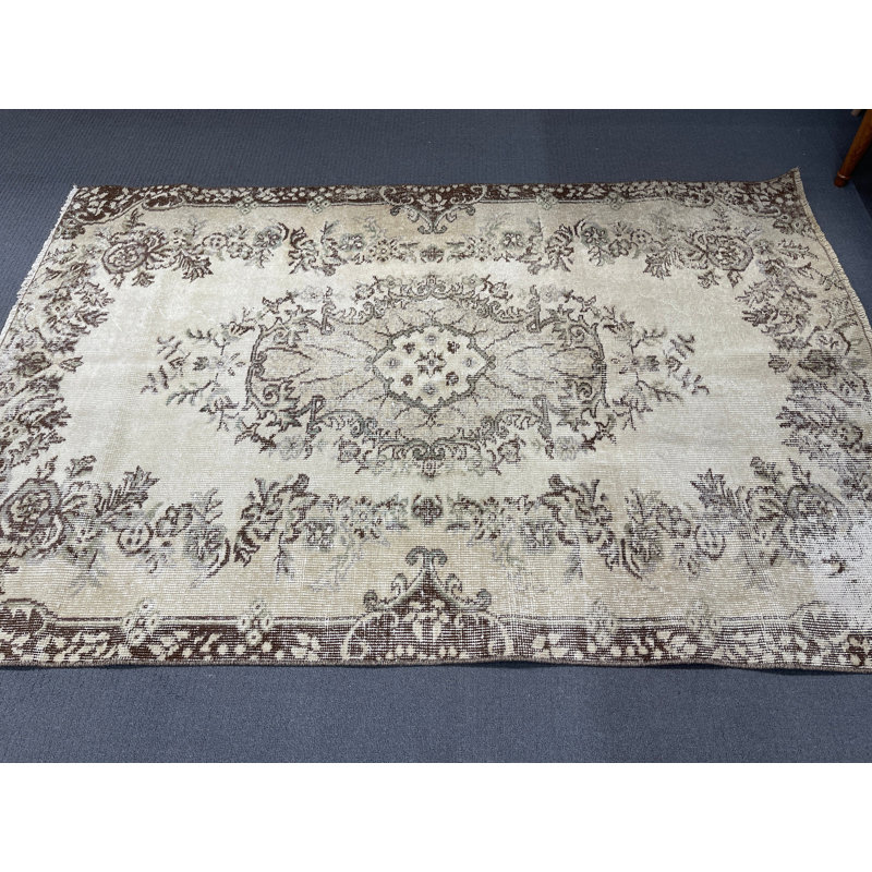 Élégant tapis en laine beige, tapis décoratif floral 1,5 x 2,3 pi