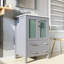 Meuble-lavabo avec comptoir en céramique blanche