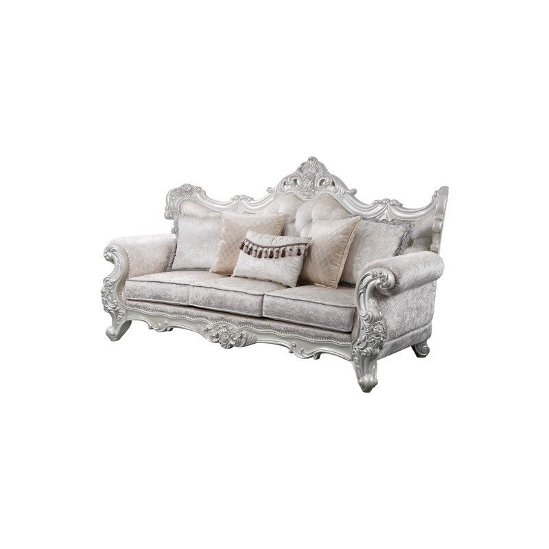 CHAISE CLUB