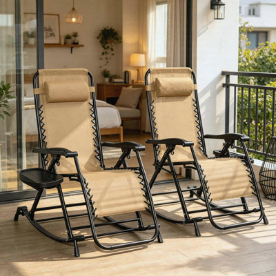 Ensemble de 2 chaises berçantes d'extérieur pliables sans gravité avec repose-pieds et plateau porte-gobelet