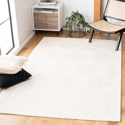 Biest Area Rug