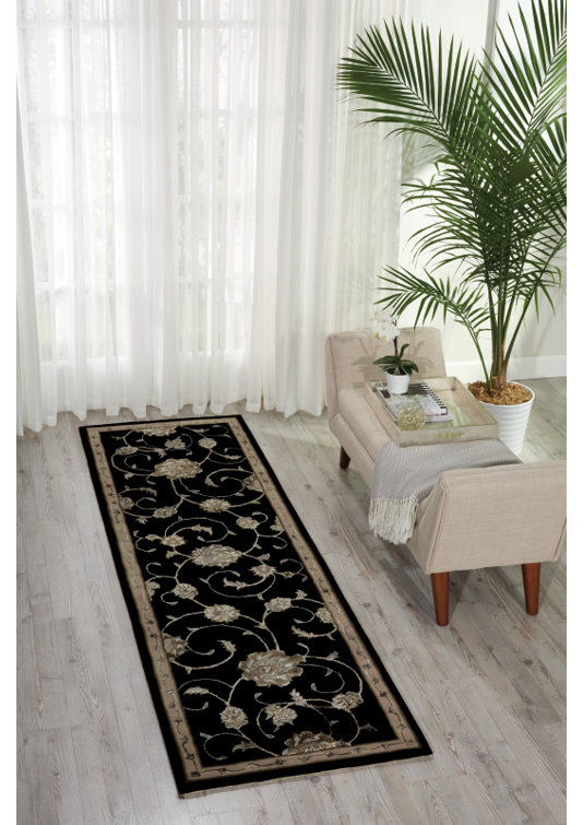 Serenade Oriental Area Rug in Black/Beige