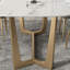 Table de salle à manger haut de gamme luxueuse-109308223